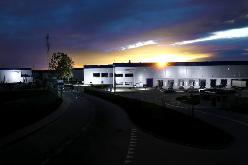 Your digital vehicle companion and cost‑management hub