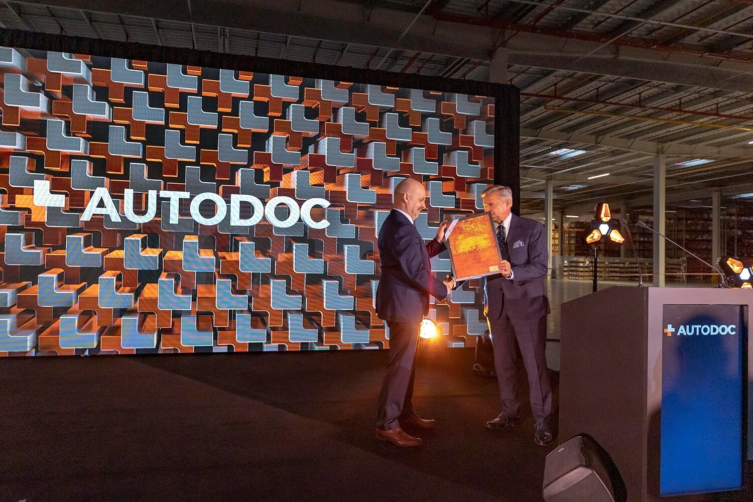 76779fcb 1671459767110