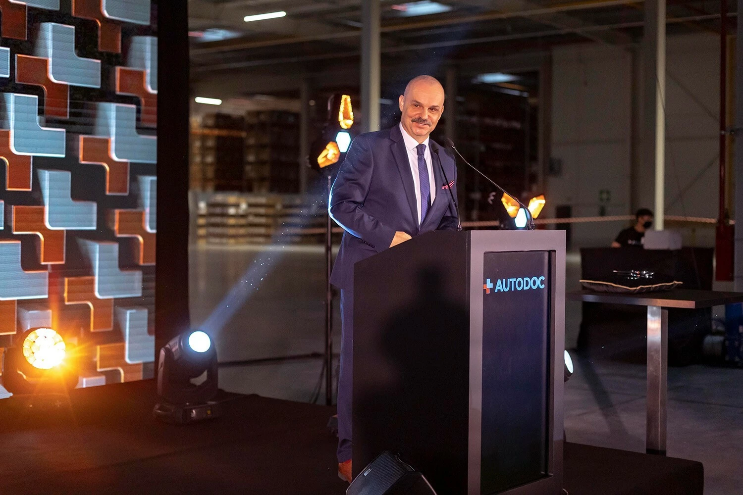 8b83e34b 1671459844051